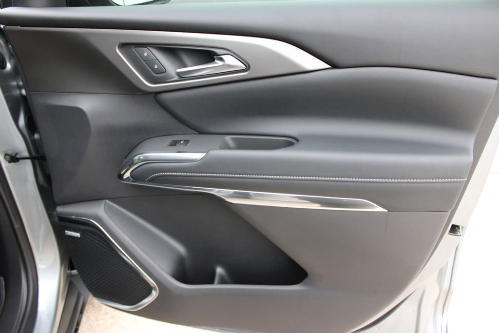 New 2026 Chevrolet Traverse LT w/ Enhanced Driving Package image 22