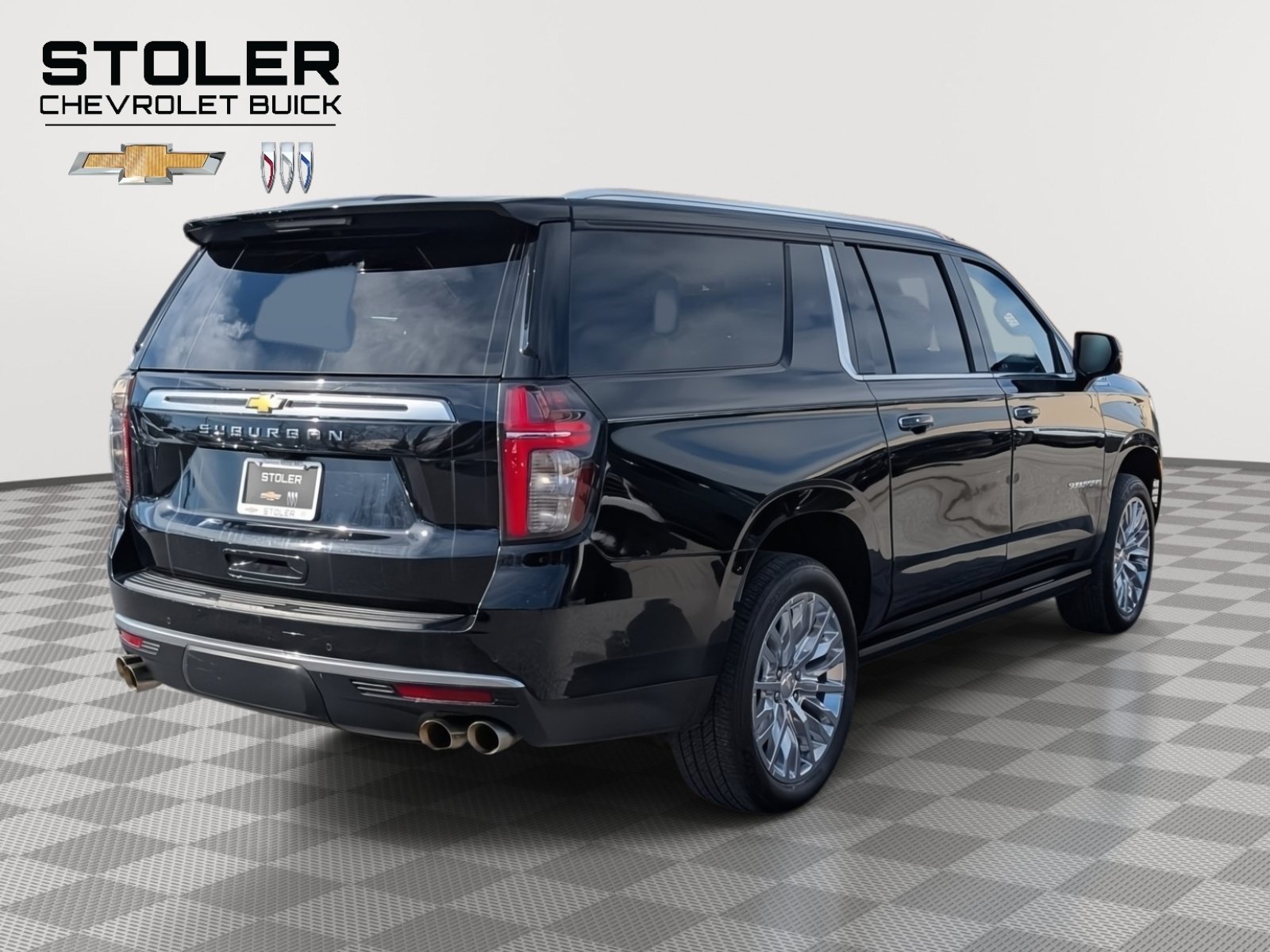 Used 2023 Chevrolet Suburban High Country w/ Advanced Technology Package AWD/4WD image 5