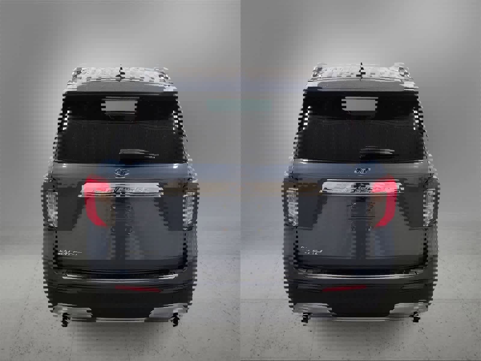 Used 2021 Ford Explorer Limited w/ Equipment Group 301A image 7