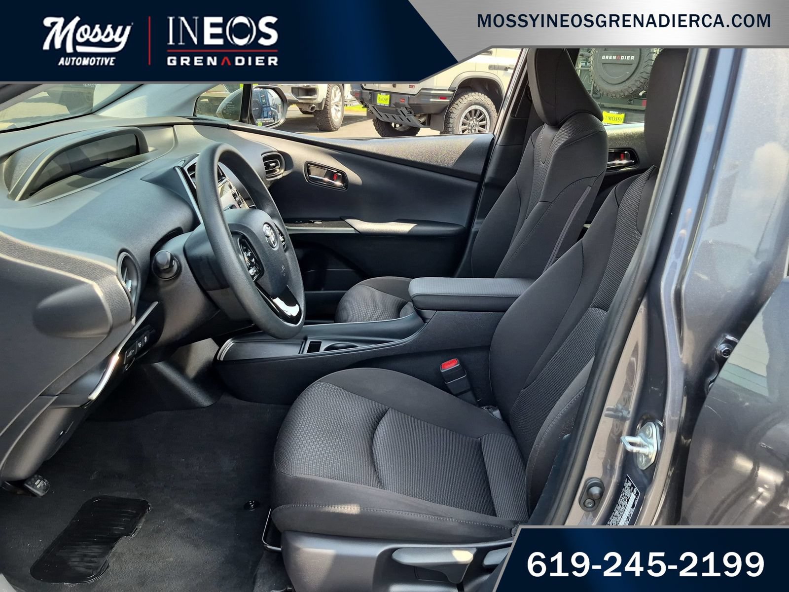 Used 2022 Toyota Prius LE FWD image 13