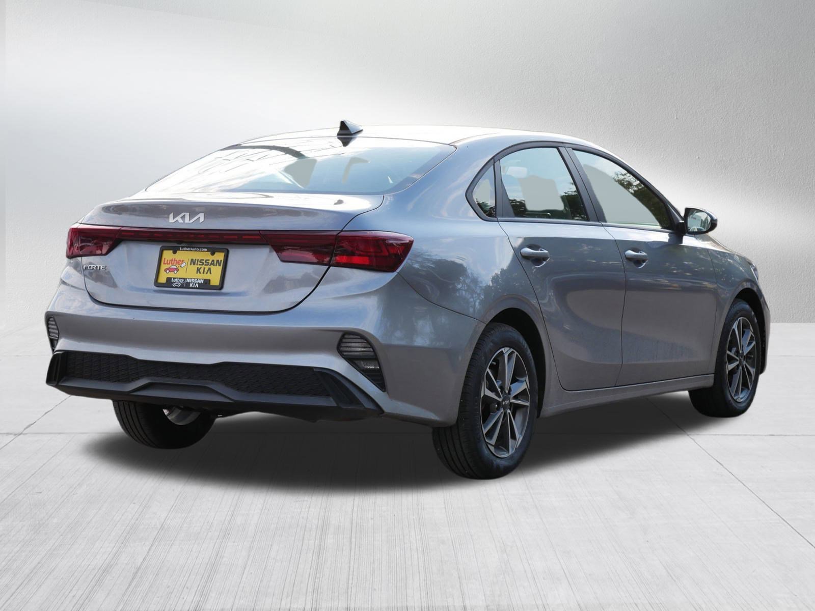 Certified 2024 Kia Forte LXS w/ LXS Technology Package image 7