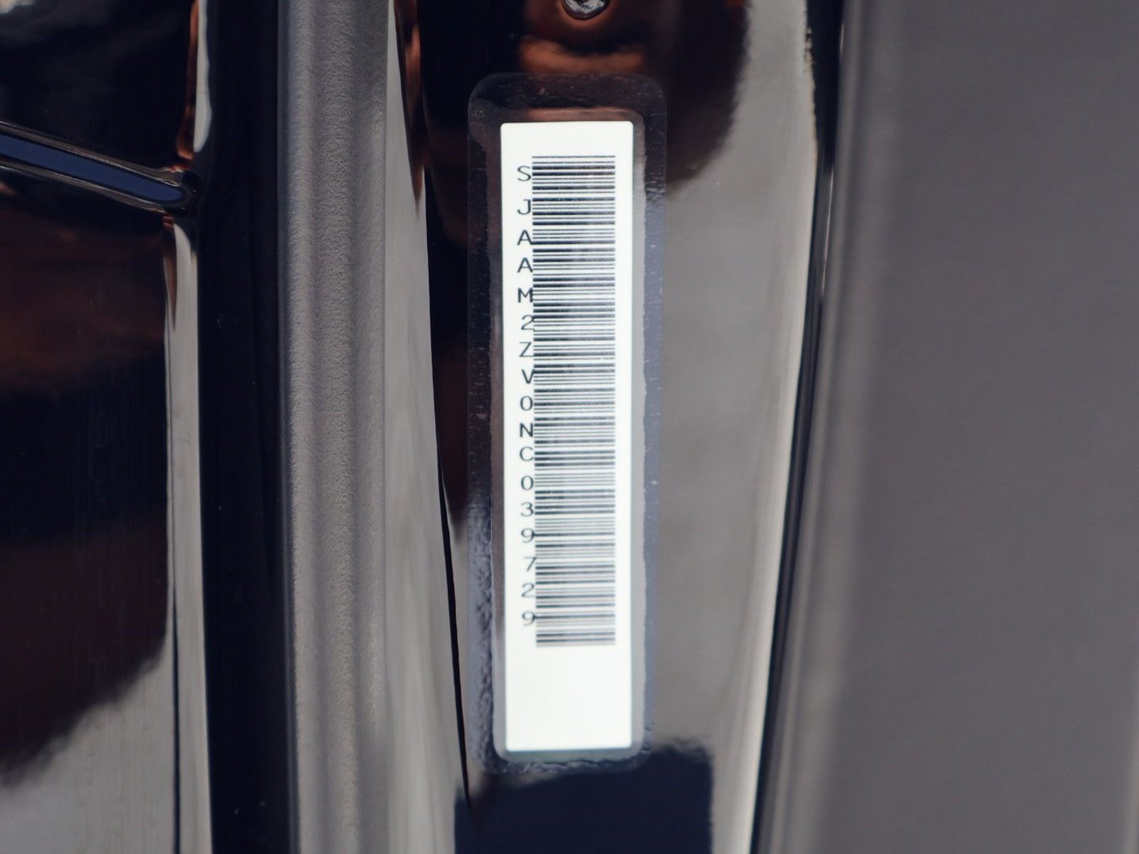 Certified 2022 Bentley Bentayga AWD/4WD image 19