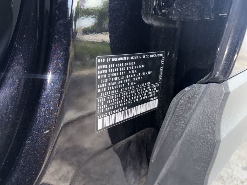 Certified 2024 Volkswagen Taos S FWD image 29