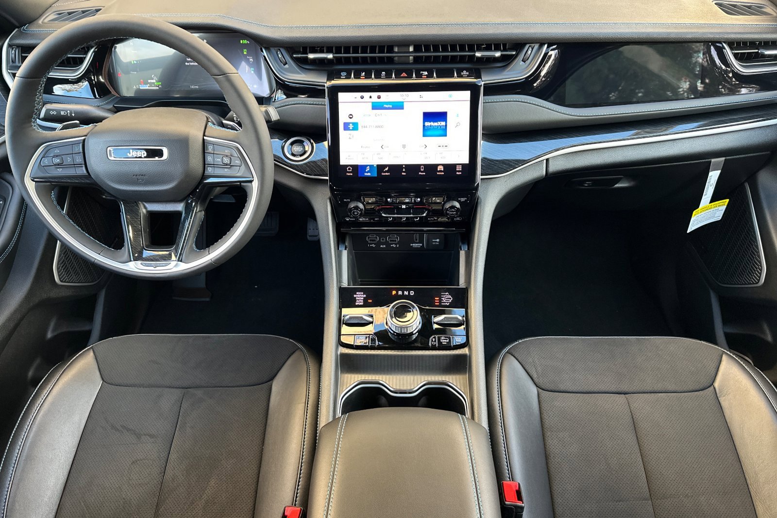 New 2023 Jeep Grand Cherokee Trailhawk w/ Advanced Protech Group II image 12