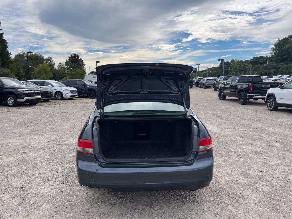 Used 2003 Honda Accord LX image 10