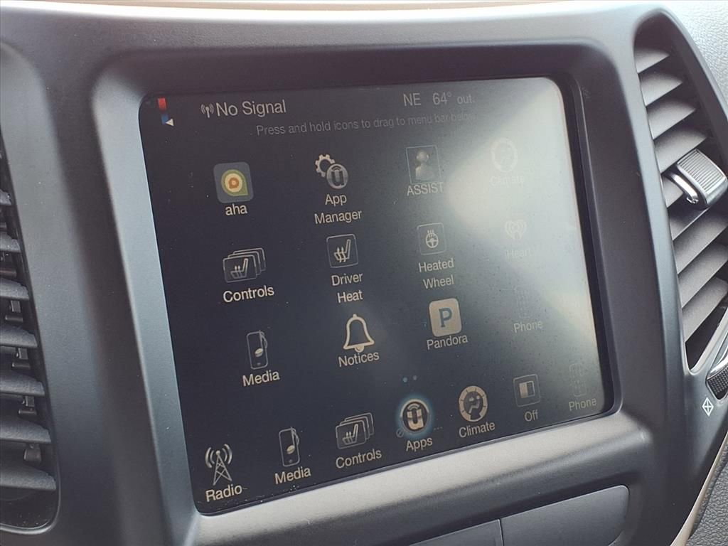 Used 2017 Jeep Cherokee Latitude w/ True North Edition image 23