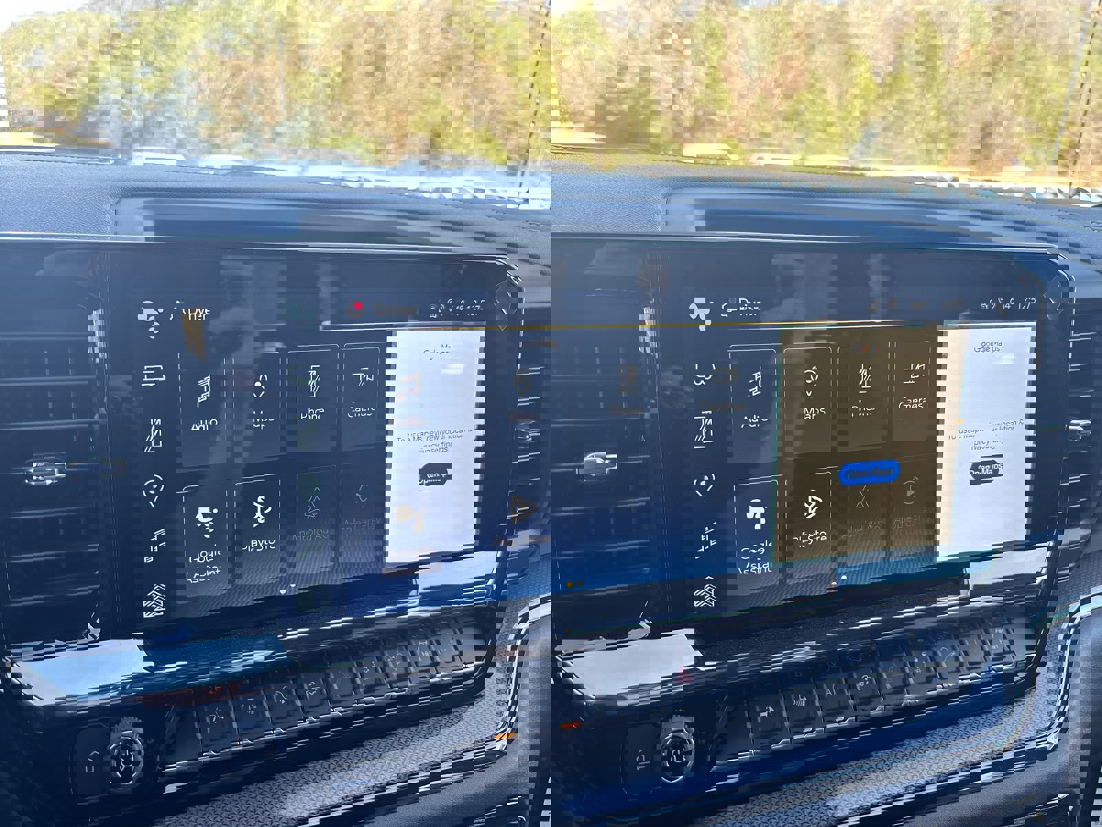 Used 2025 Chevrolet Silverado 1500 ZR2 w/ Technology Package image 19