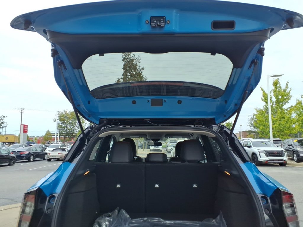 New 2027 Nissan Kicks SR AWD/4WD image 10