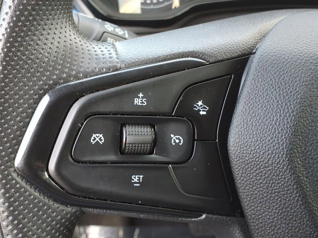 Certified 2024 Chevrolet Trax LS w/ Driver Confidence Package image 19