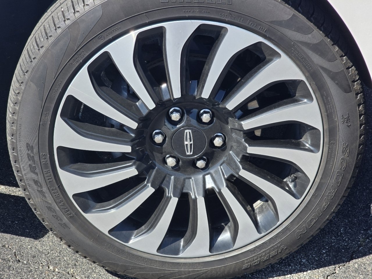 Used 2023 Lincoln Navigator Black Label AWD/4WD image 13