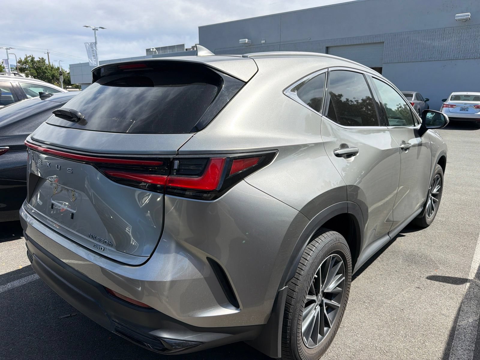 Used 2022 Lexus NX 350h AWD w/ Towing Package (2000 Lbs) image 5