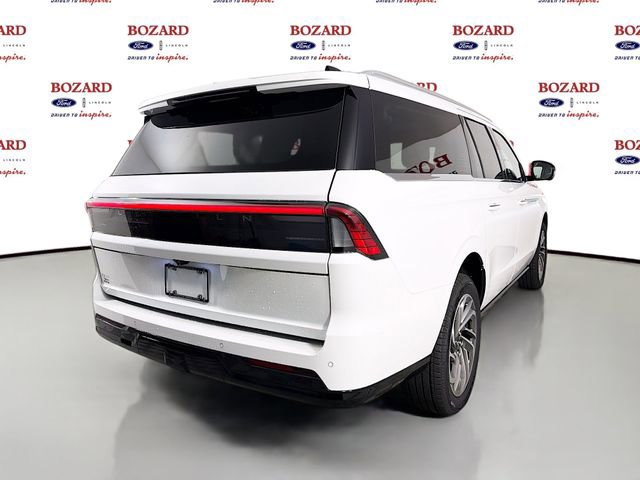 New 2026 Lincoln Navigator L Reserve AWD/4WD image 8