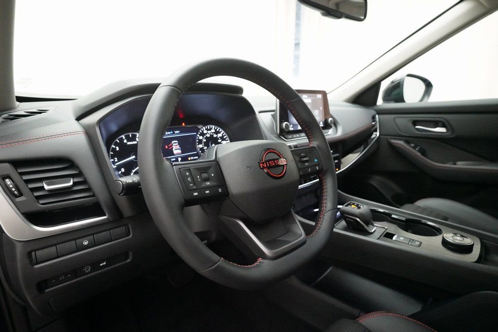 Certified 2025 Nissan Rogue Rock Creek w/ Rock Creek Premium Package image 9