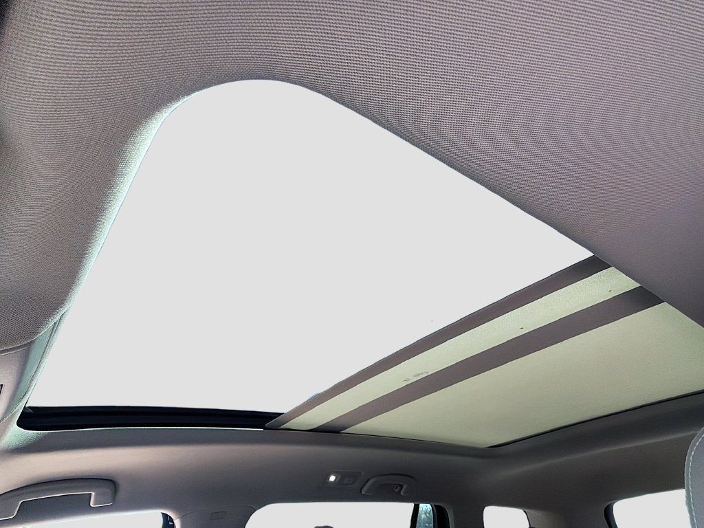 Used 2023 Volkswagen Atlas SE w/ Panoramic Sunroof Package AWD/4WD image 19