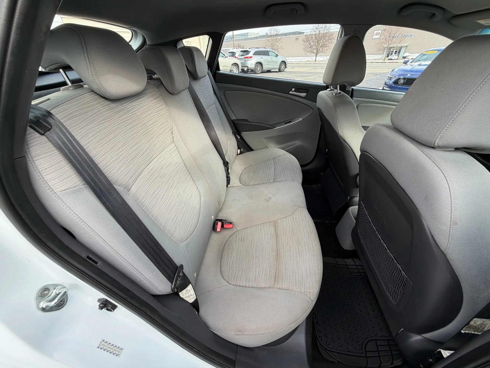 Used 2016 Hyundai Accent SE image 30