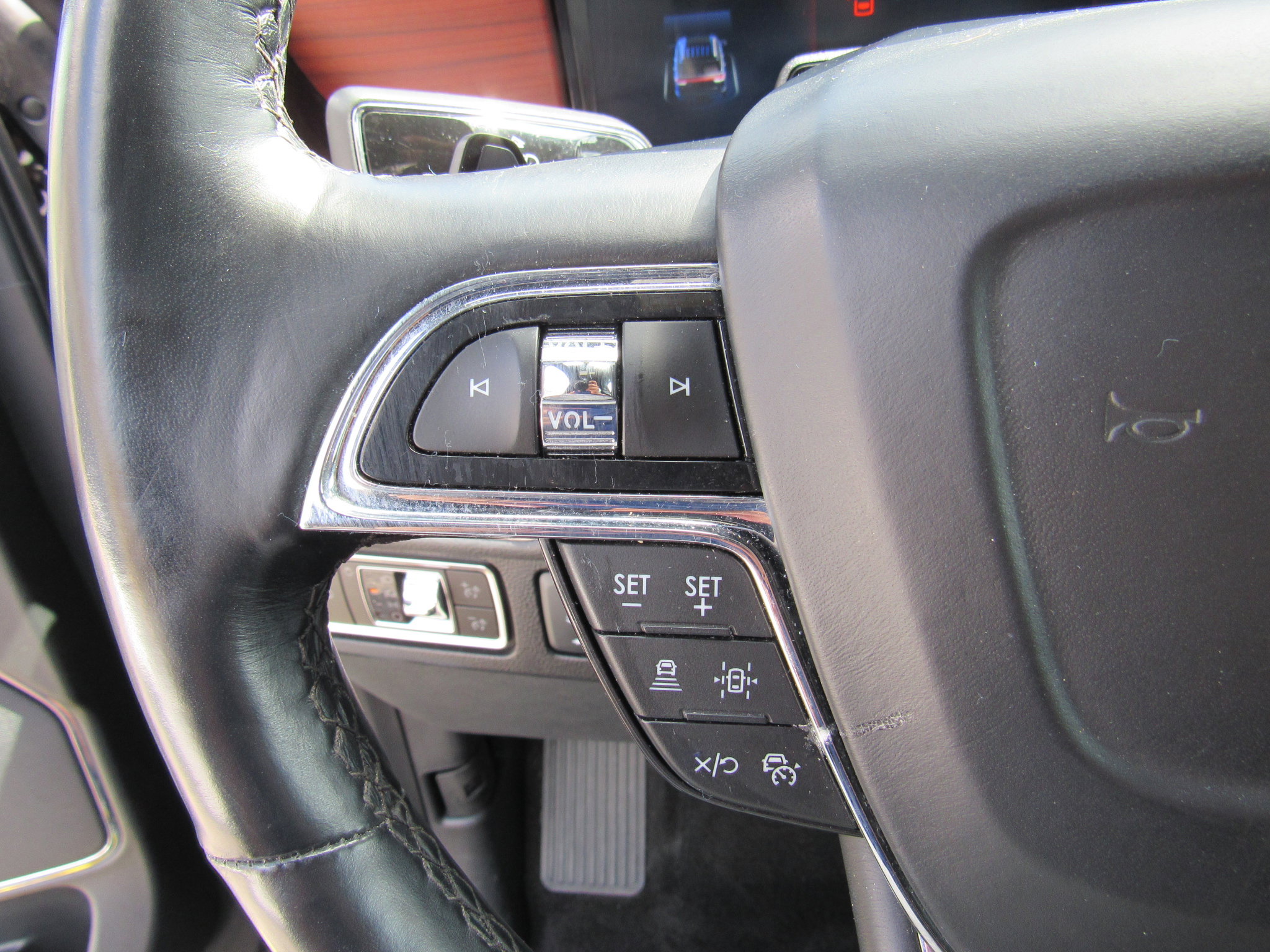 Used 2023 Lincoln Navigator Reserve image 22