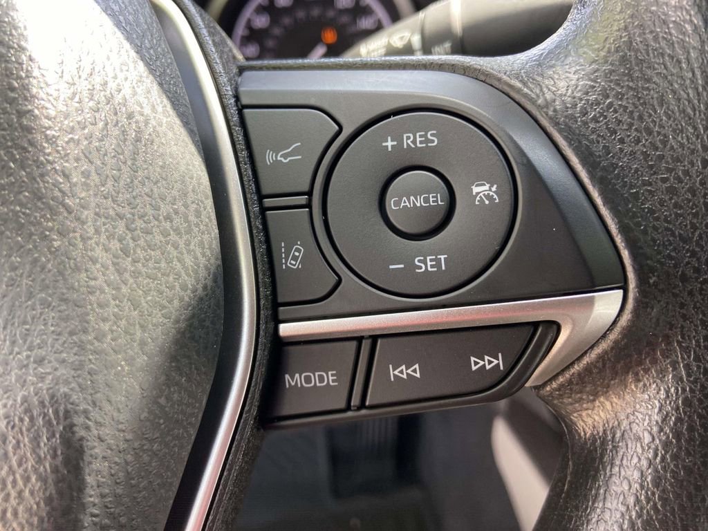 Used 2024 Toyota Camry LE w/ Convenience Package FWD image 34