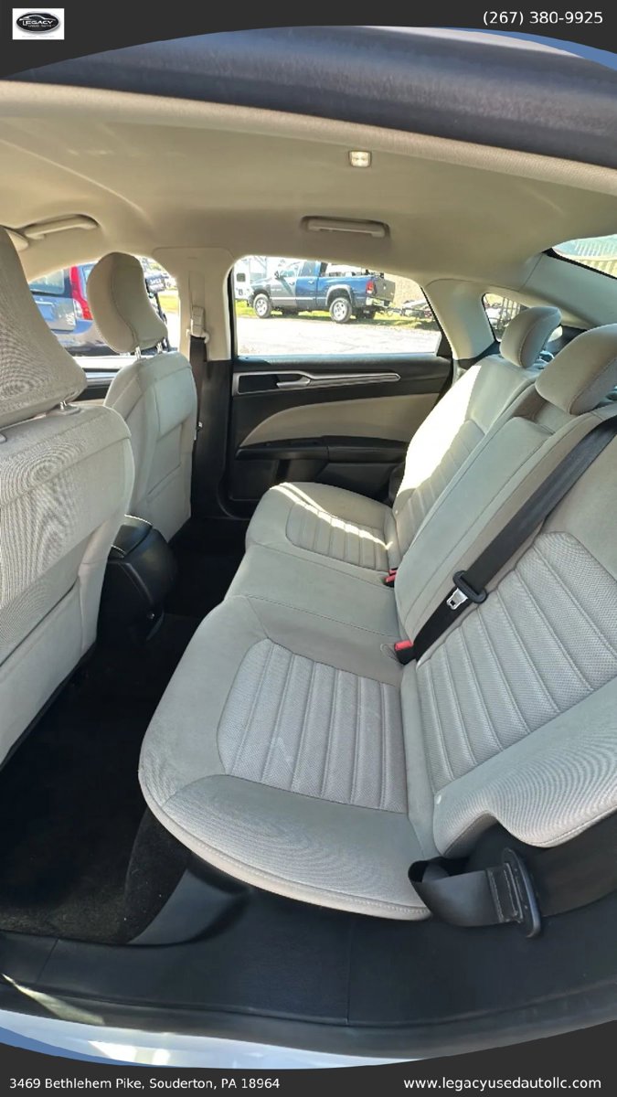 Used 2018 Ford Fusion S FWD image 35