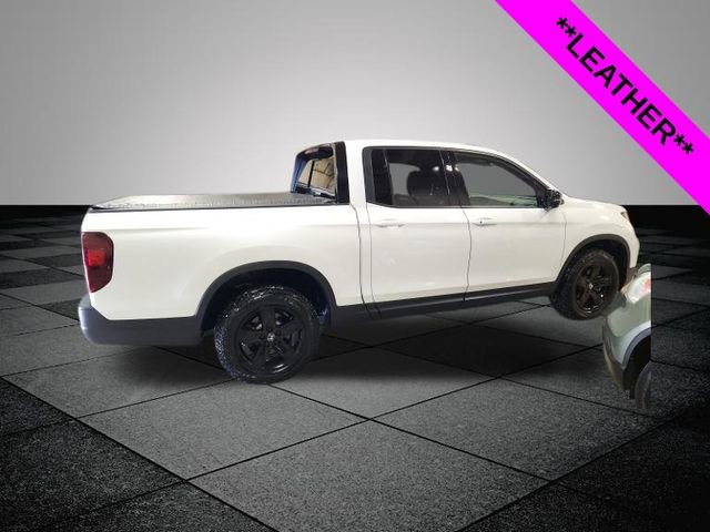 Used 2022 Honda Ridgeline Black Edition image 2