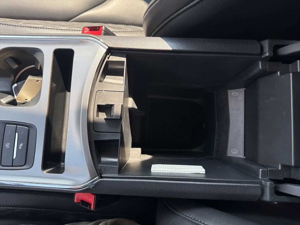 Used 2024 Ford Edge Titanium image 34