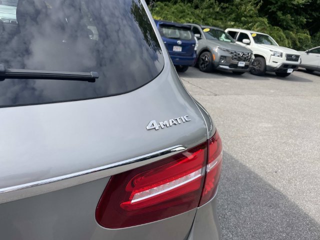 Used 2019 Mercedes-Benz GLC 300 4MATIC image 8