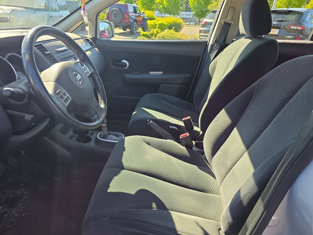 Used 2012 Nissan Versa 1.8 S w/ Special Edition Pkg FWD image 5