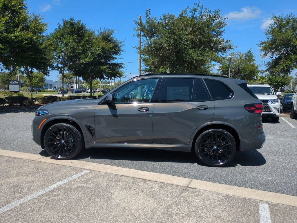 New 2026 BMW X5 xDrive40i w/ M Sport Package image 8