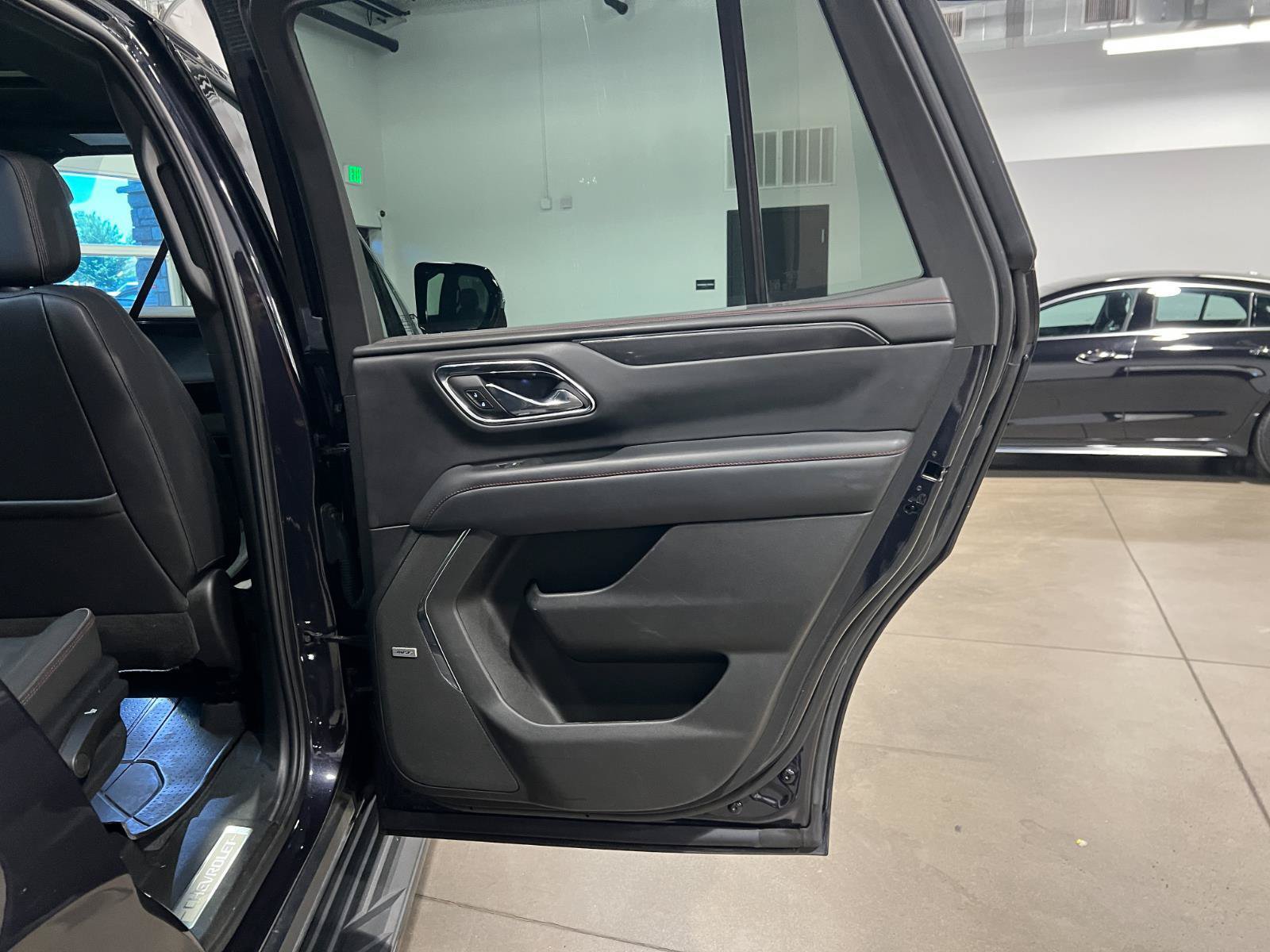 Used 2023 Chevrolet Tahoe RST w/ Luxury Package AWD/4WD image 42