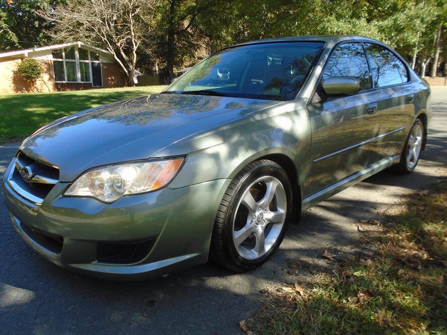 Used 2009 Subaru Legacy 2.5i Special Edition AWD/4WD image 1