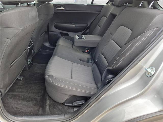 Used 2020 Kia Sportage LX FWD image 19