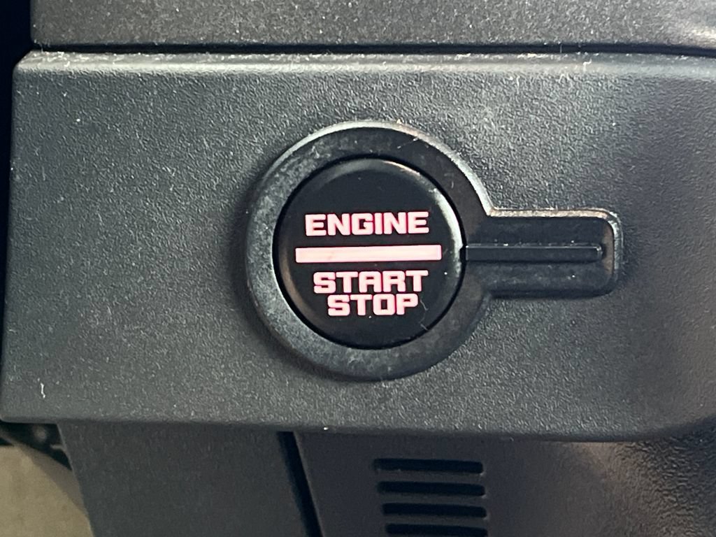 Used 2025 Ford Bronco Raptor AWD/4WD image 29