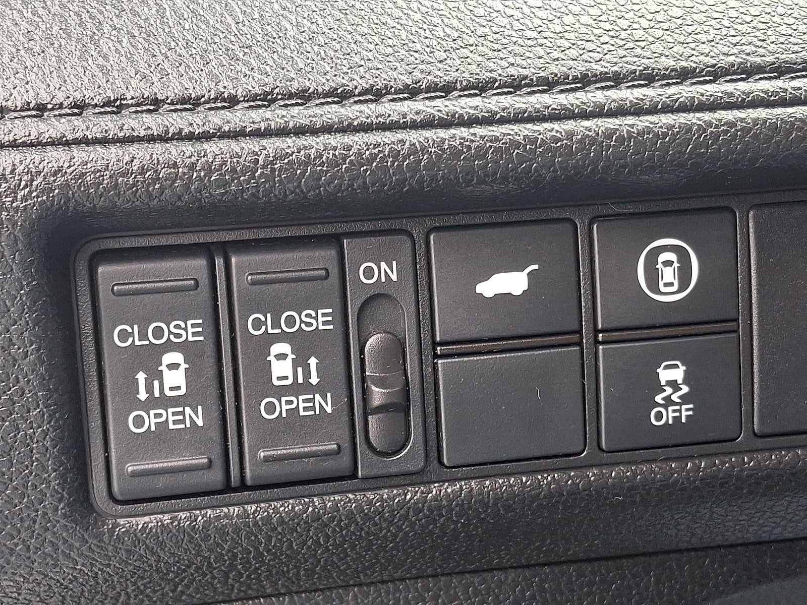 Used 2023 Honda Odyssey EX-L image 27