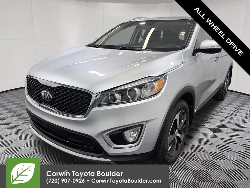 Used 2017 Kia Sorento EX AWD/4WD image 3