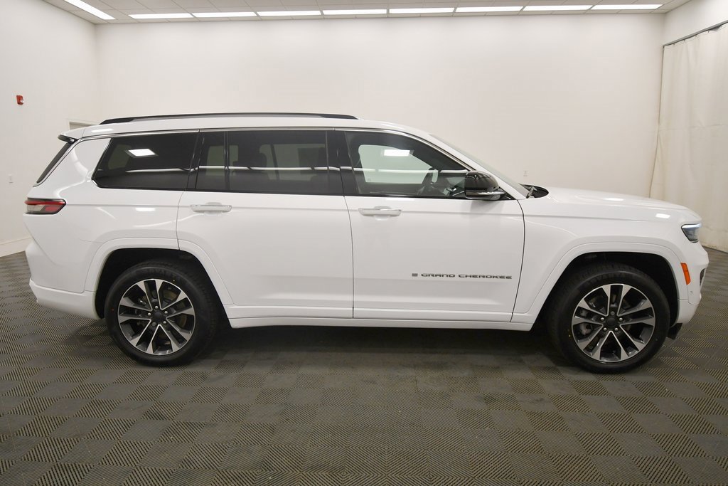 Used 2023 Jeep Grand Cherokee L Overland image 9