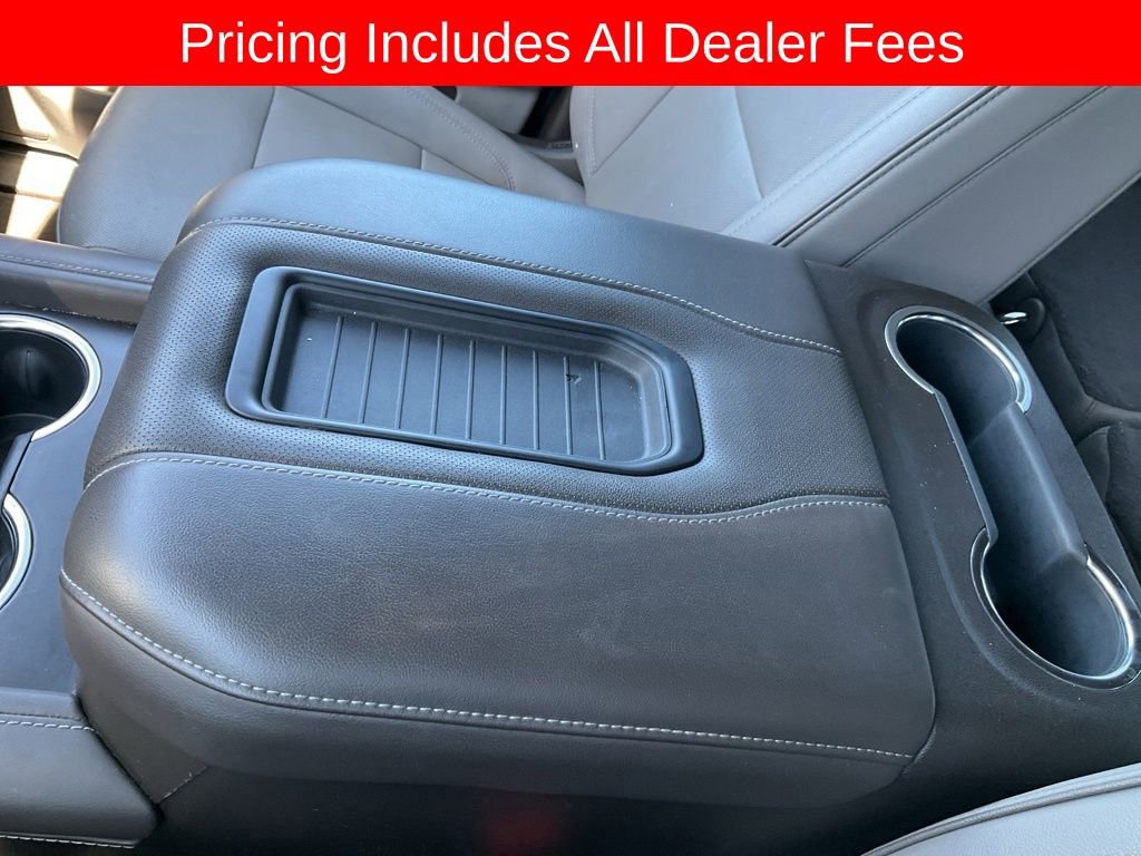 Used 2024 GMC Yukon SLT RWD image 20