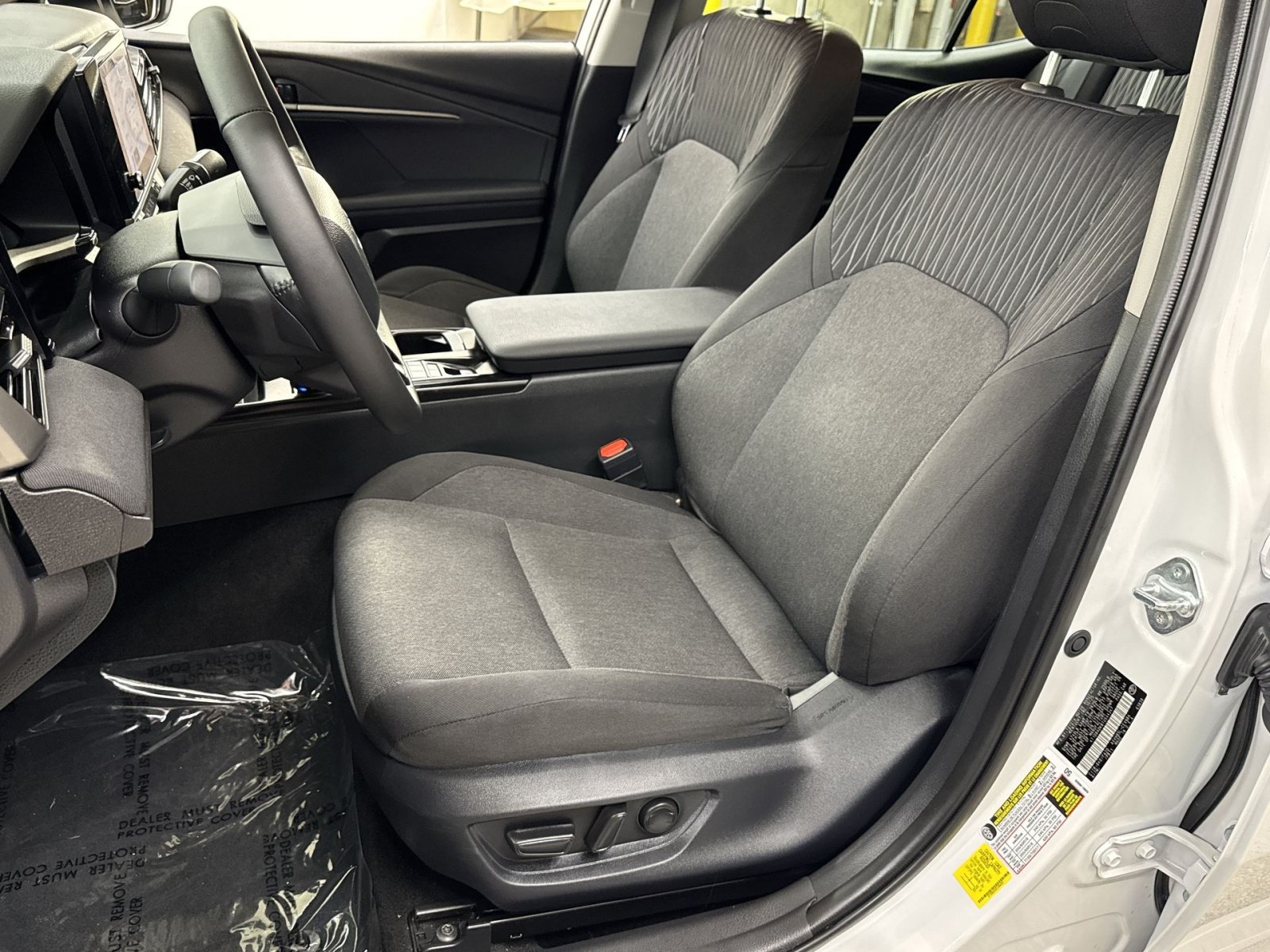 Used 2026 Toyota Camry LE w/ Convenience Package AWD/4WD image 14
