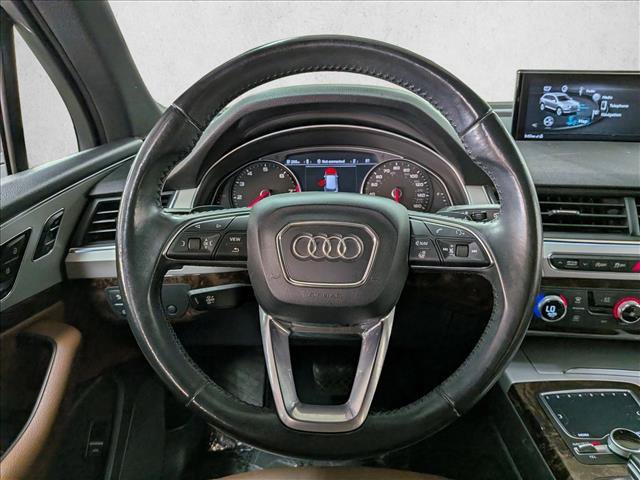 Used 2017 Audi Q7 2.0T Premium Plus w/ Premium Plus Package AWD/4WD image 14