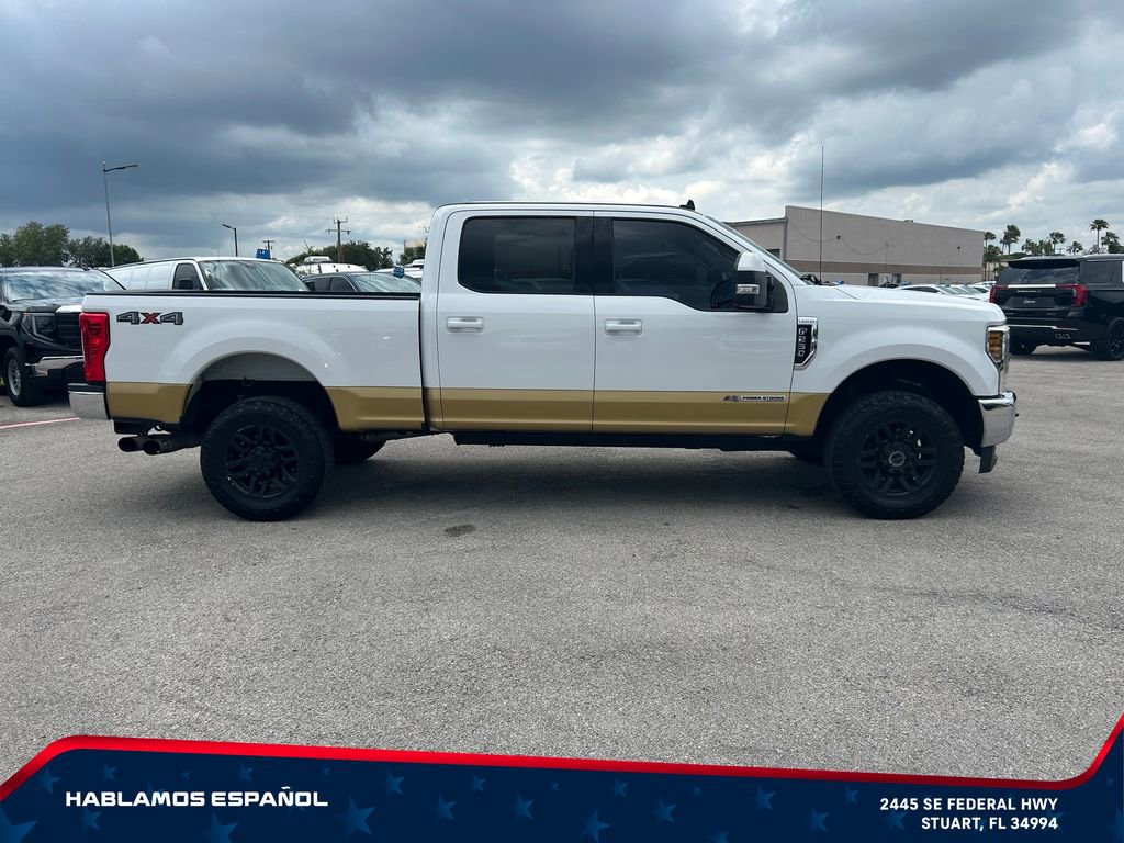 Used 2019 Ford F250 Lariat w/ Lariat Value Package AWD/4WD image 4