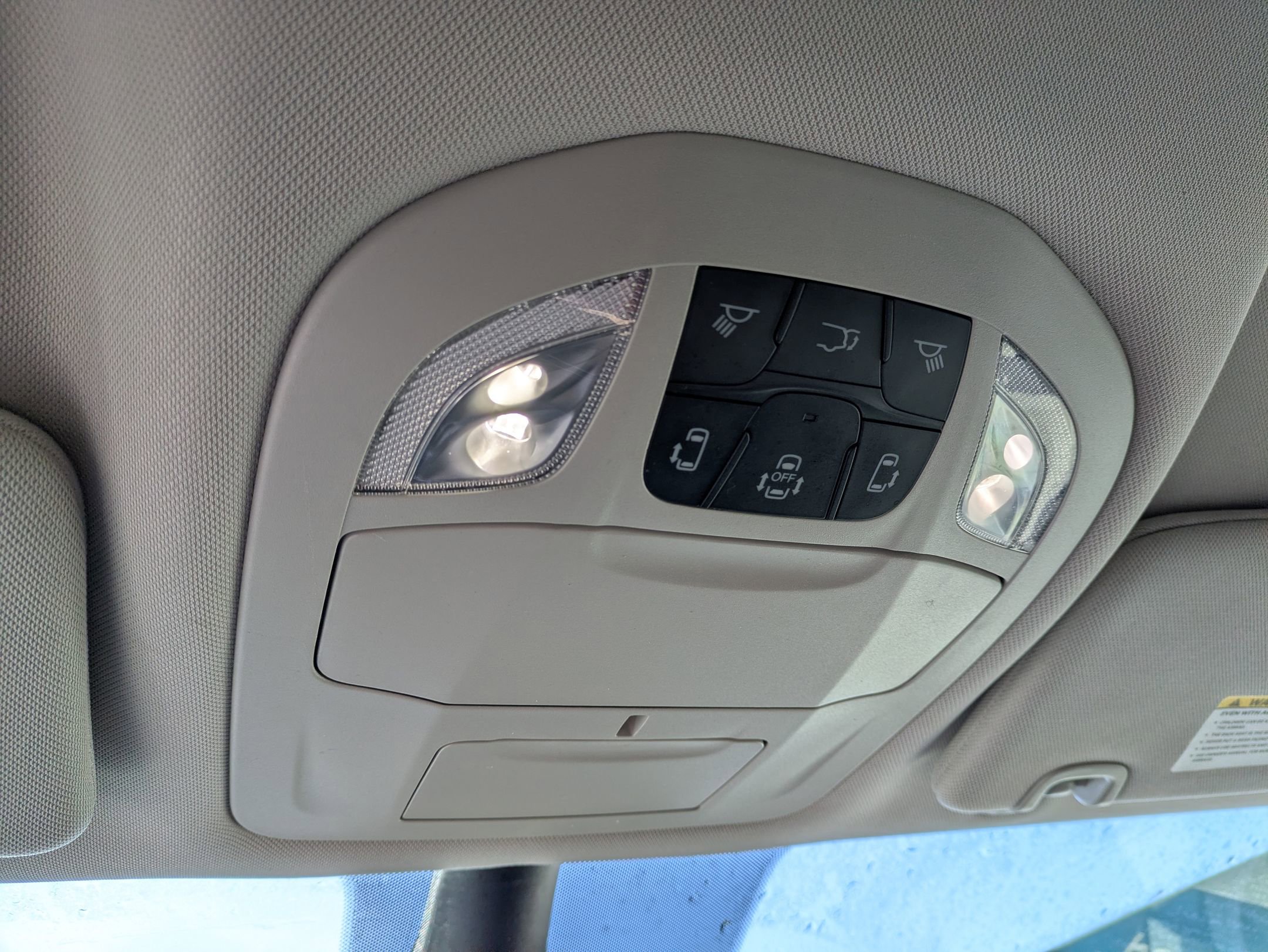 Used 2023 Chrysler Pacifica Touring-L image 24