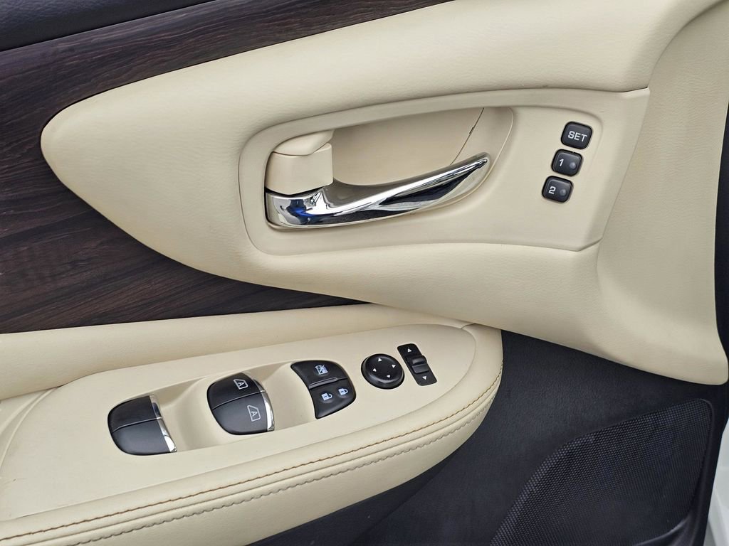 Used 2022 Nissan Murano Platinum w/ Cargo Package image 17