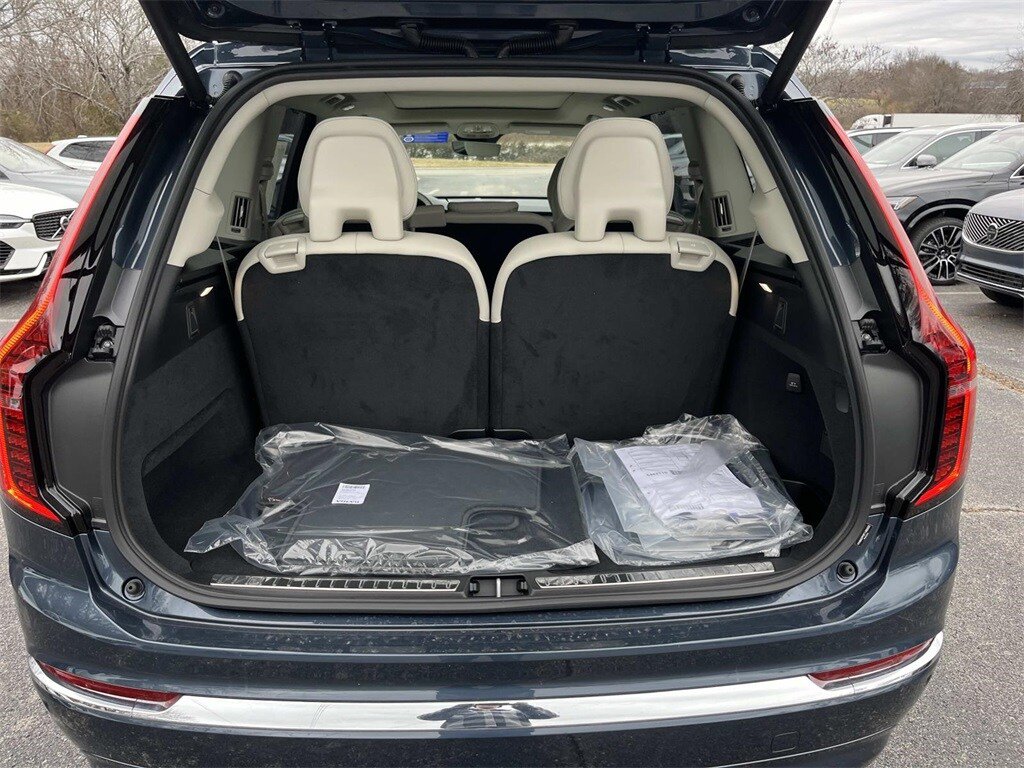 Certified 2026 Volvo XC90 B6 Ultra AWD/4WD image 12