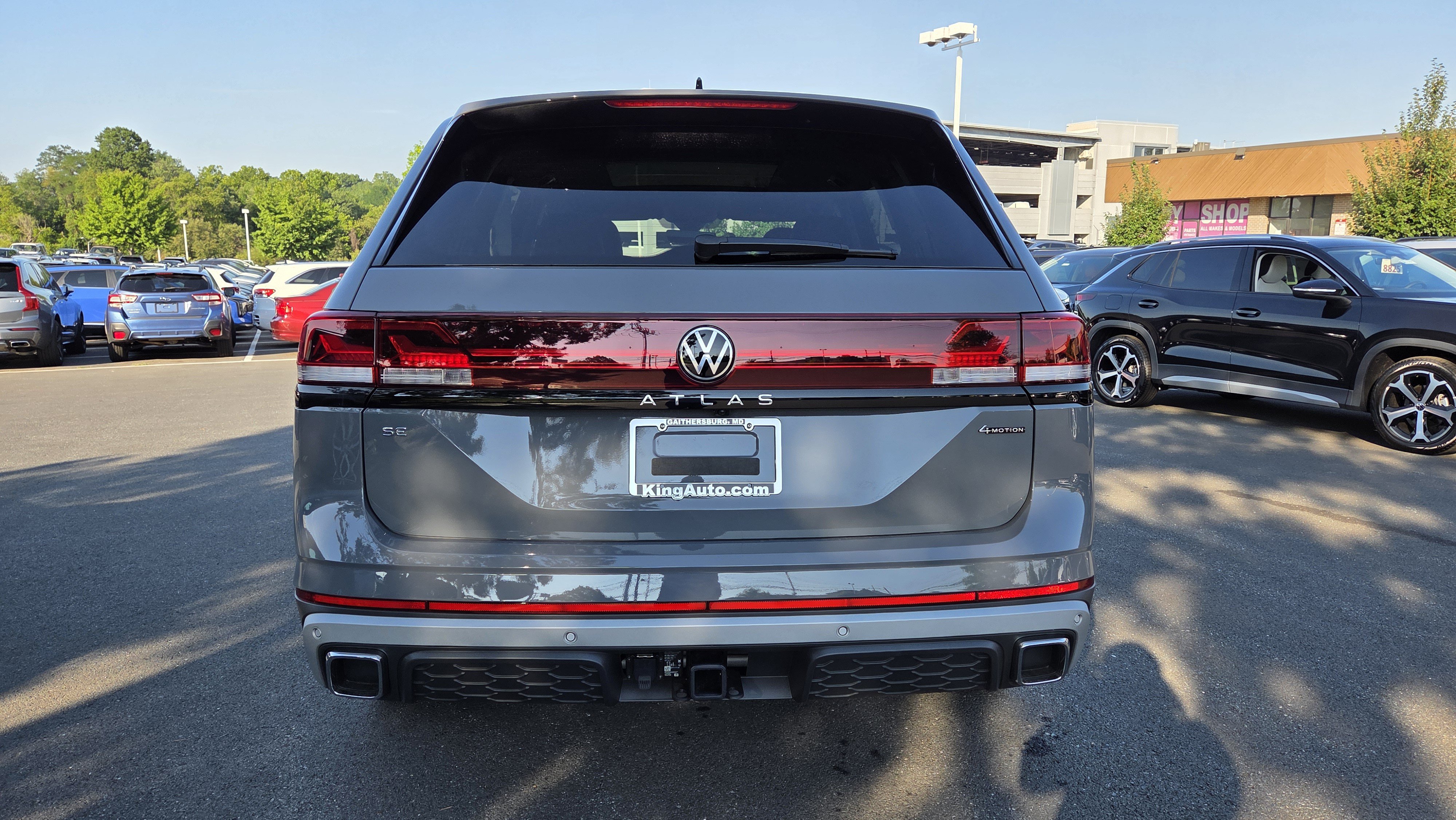 New 2026 Volkswagen Atlas Peak Edition AWD/4WD image 4