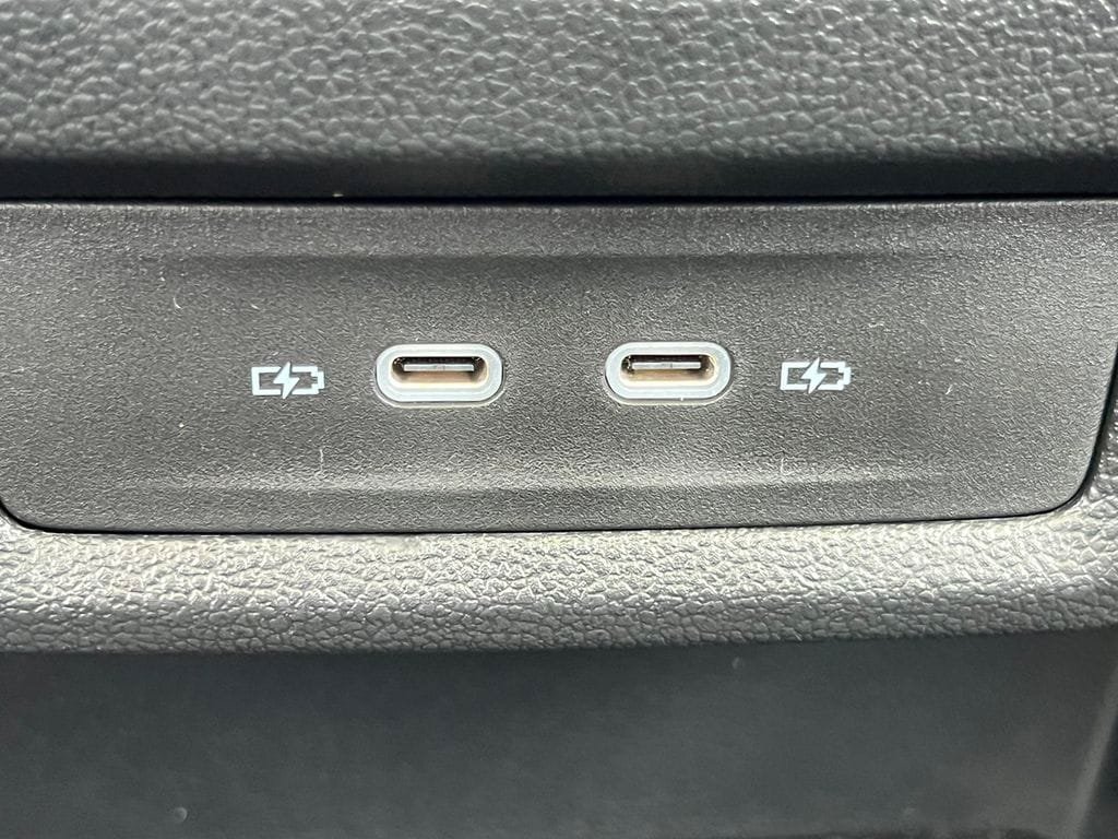 New 2026 Volkswagen Taos SE AWD/4WD image 31