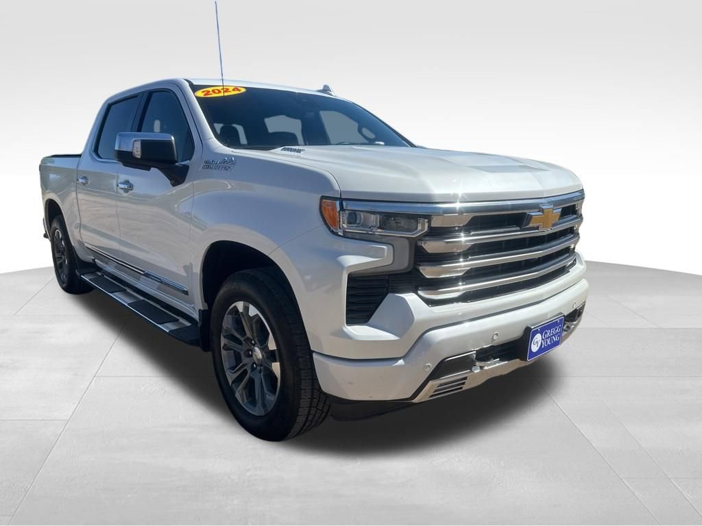 Used 2024 Chevrolet Silverado 1500 High Country w/ Technology Package AWD/4WD image 10