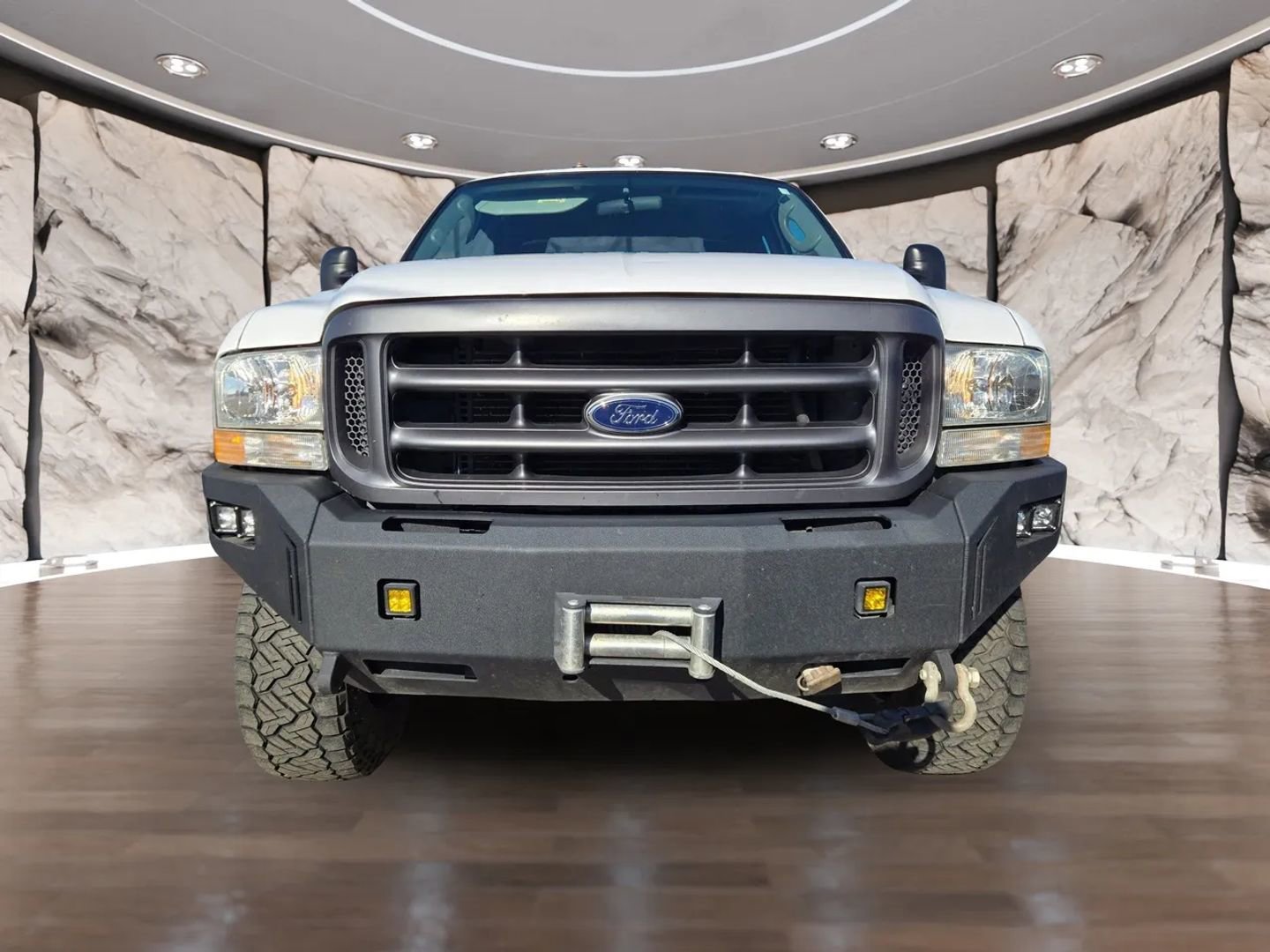 Used 2003 Ford F350 XL image 3