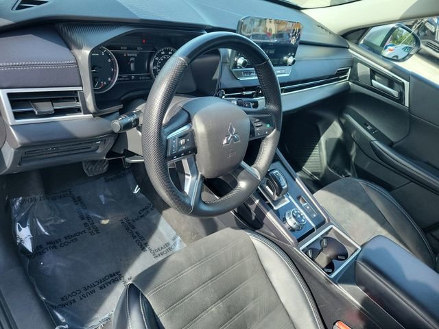 Used 2024 Mitsubishi Outlander SE AWD/4WD image 22