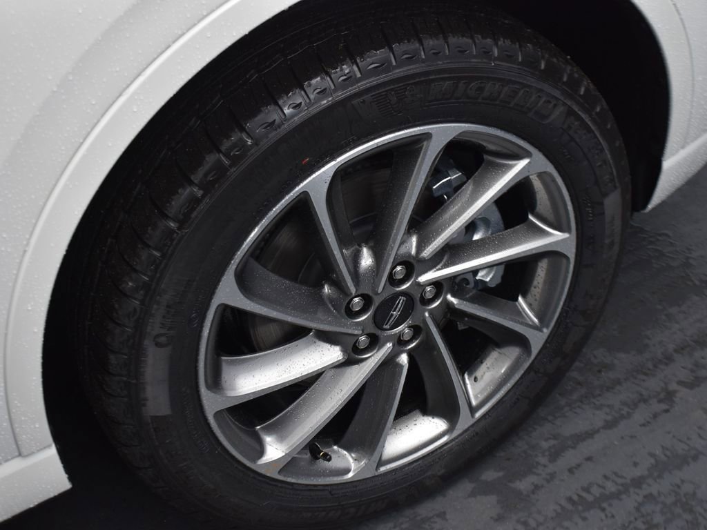 New 2026 Lincoln Corsair Grand Touring AWD/4WD image 17