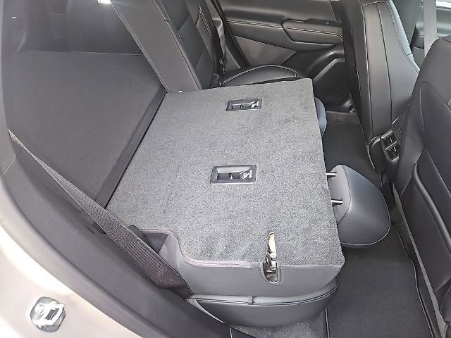 New 2026 GMC Terrain Elevation w/ Elevation Premium Package image 27