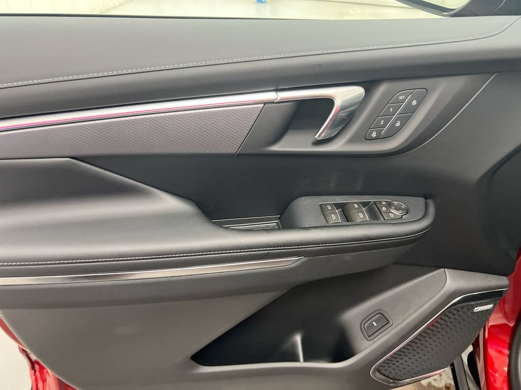 New 2026 Buick Enclave Sport Touring w/ Power Package FWD image 22