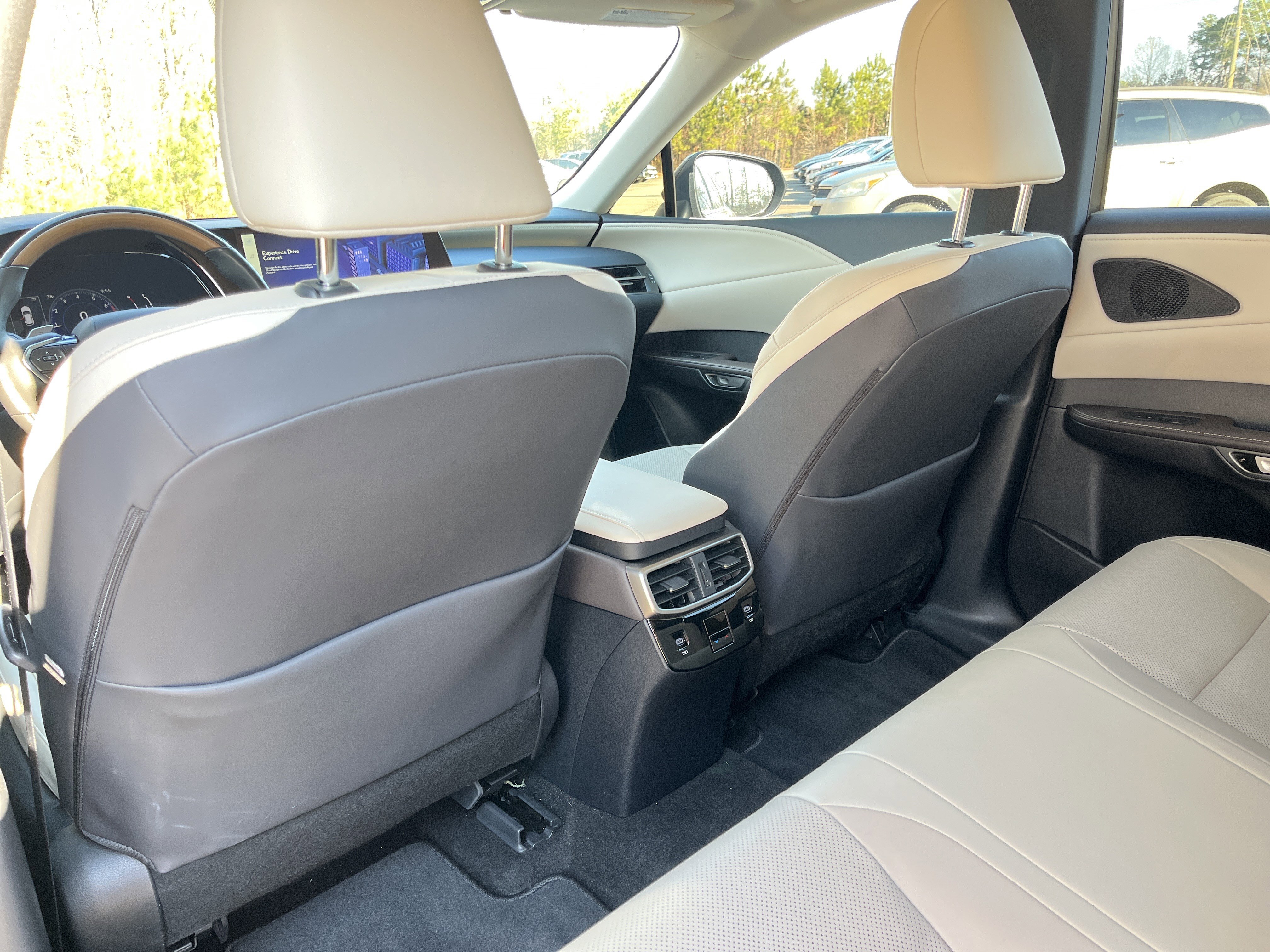 Used 2024 Lexus RX 350 Premium w/ Accessory Package (Z1) image 21